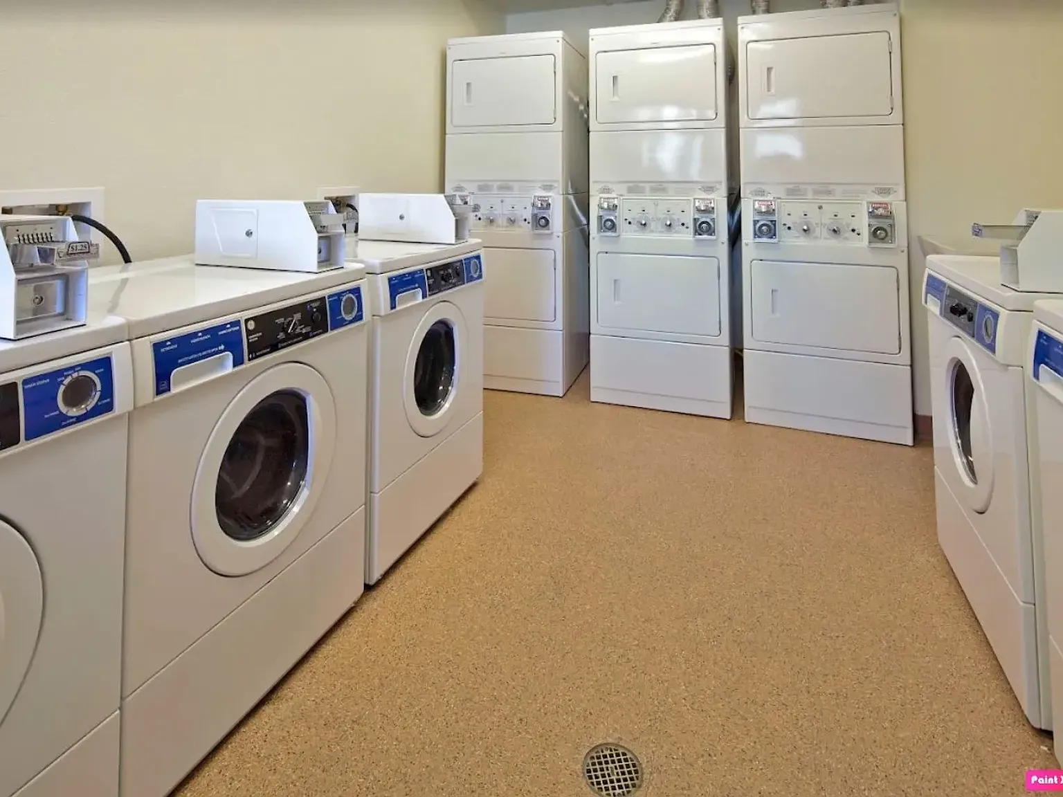 Mountain View Apartments — Photo 4