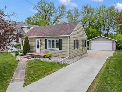 1215 HASTINGS STREET, Green Bay, WI, 54301