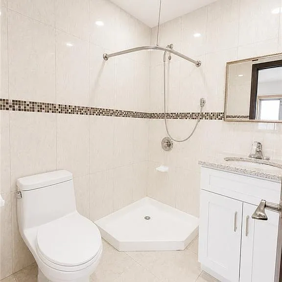 41 42 College Point Blvd #6A — Photo 10