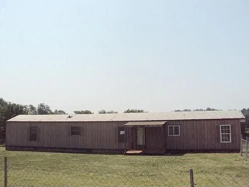 205 Byrnes St photo 1