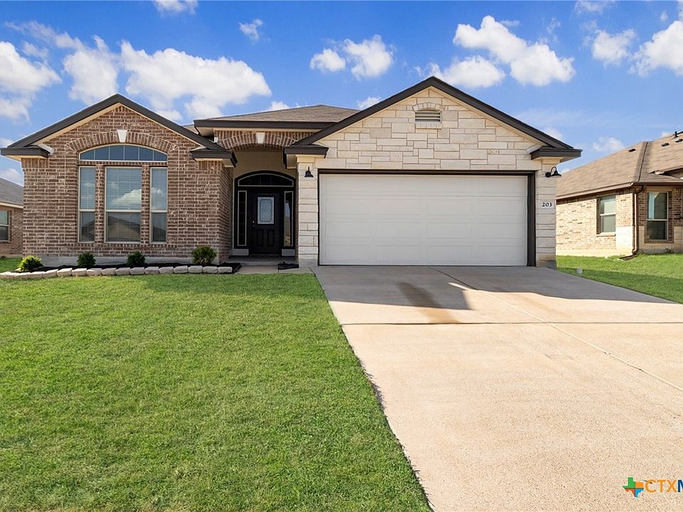 1st image of 203 Ken Dr