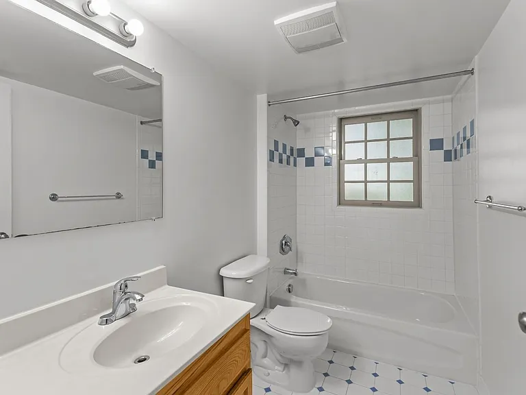 Fisher House Apartments — Photo 6