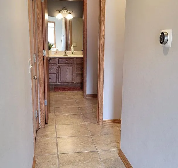 5891 Holscher Rd — Photo 3