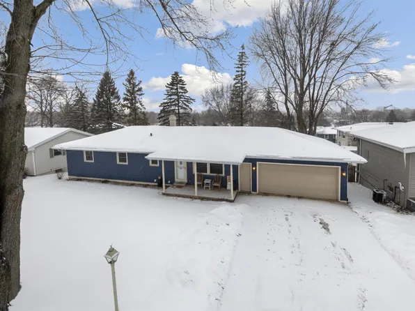 621 W High St, Seymour, WI 54165