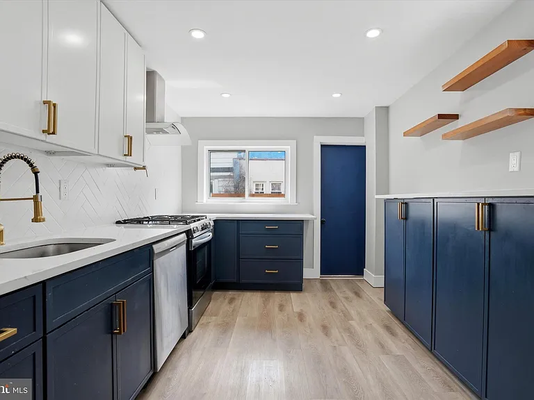 3185 Agate St — Photo 11