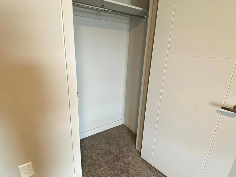 660 N 100 W #105 — Photo 10