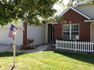 4924 Ashbey Dr, Saint Joseph, MO 64506