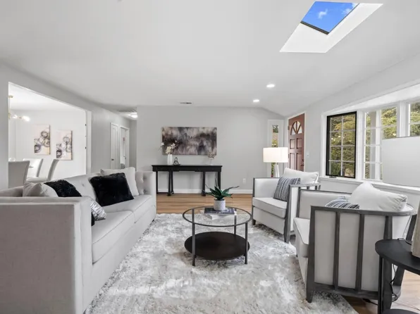 1980 Alford Ave, Los Altos, CA 94024