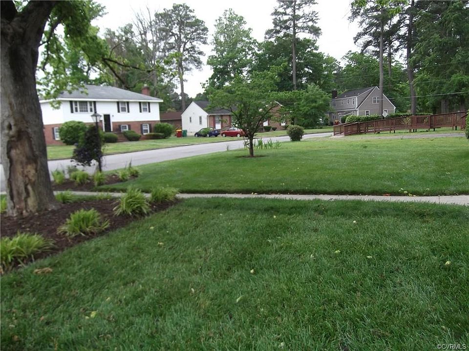 2nd image of 311 Country Ln