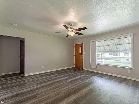 4th image of 6534 Aylesworth Dr