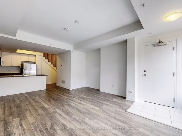1555 Kingston Rd, Pickering, ON