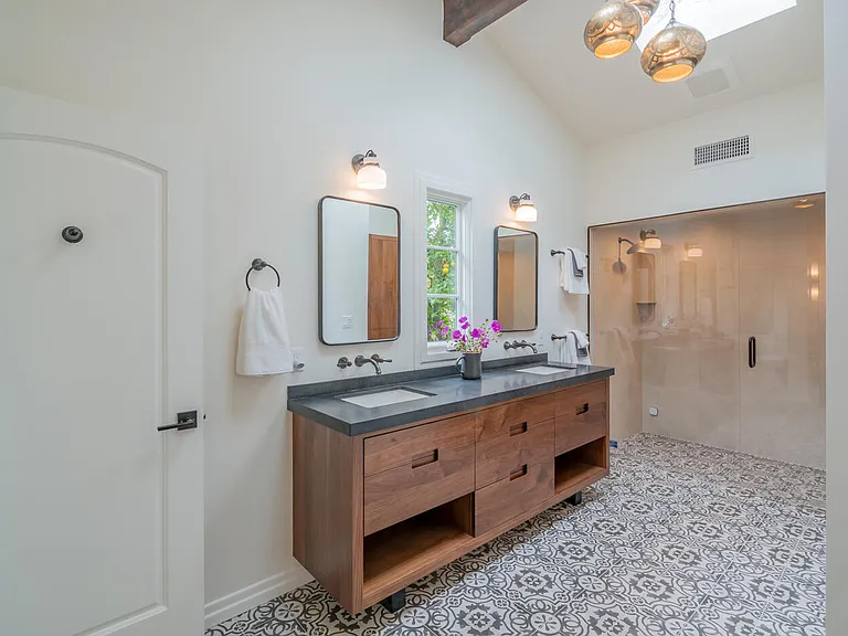 3359 Braemar Dr — Photo 18