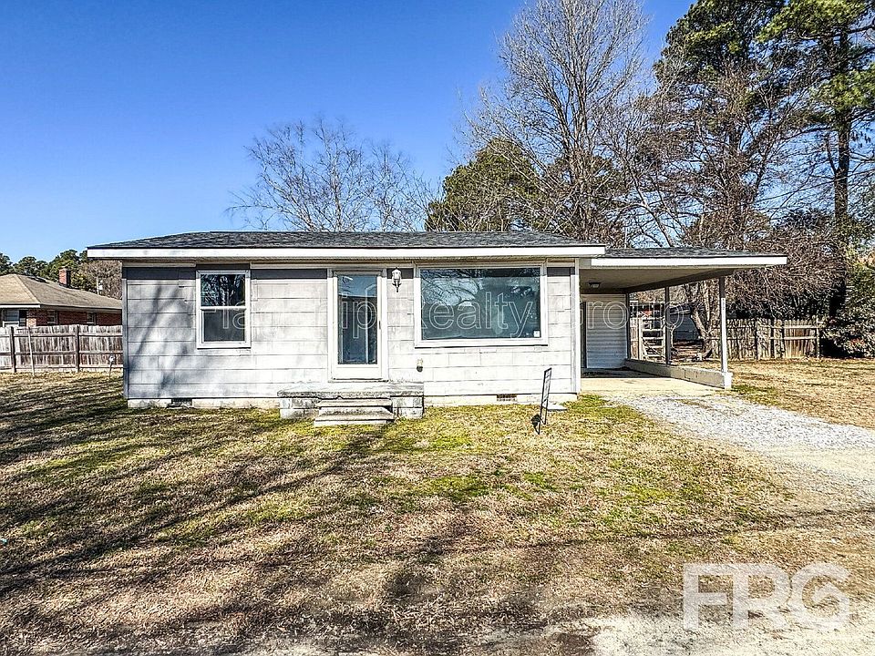1st image of 122 Blaire Ln