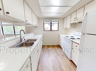 1233 Bundy Ct APT 6, Redding, CA 96003