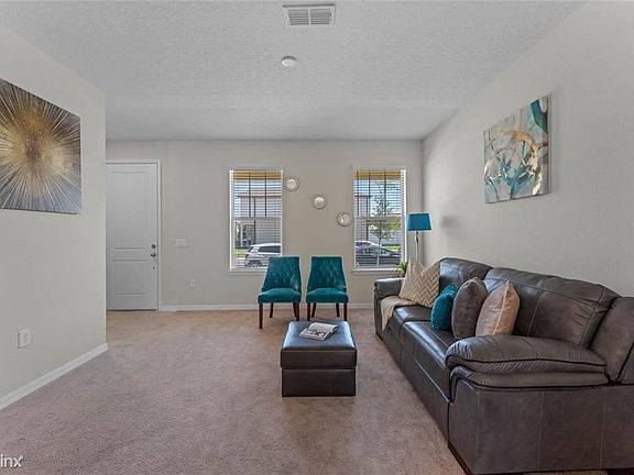 4th image of 5004 Caspian St