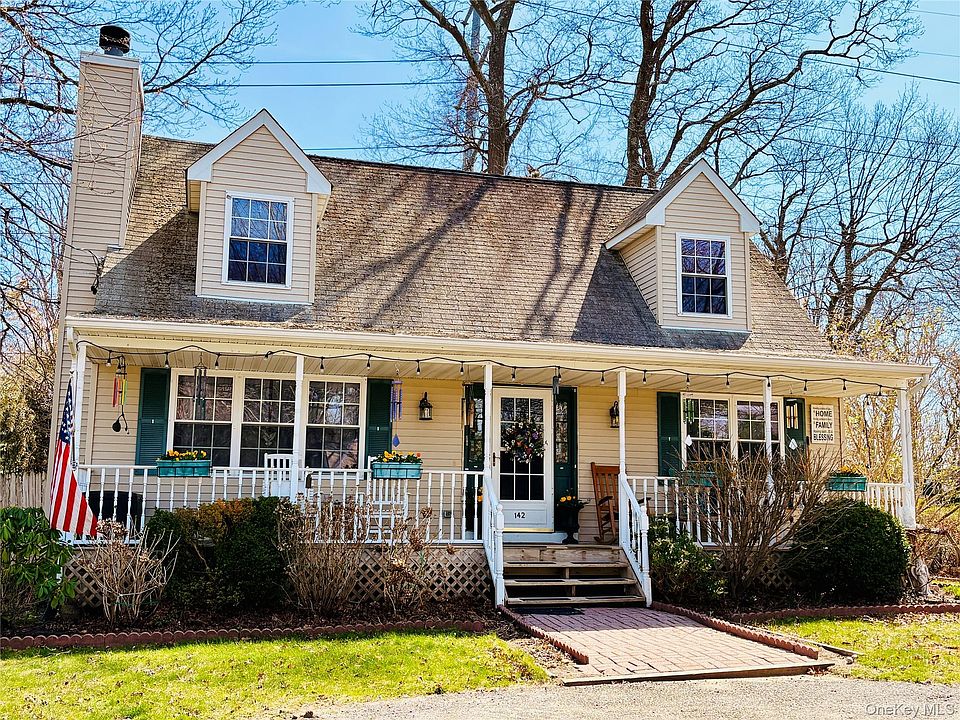 1st image of 142 King Road