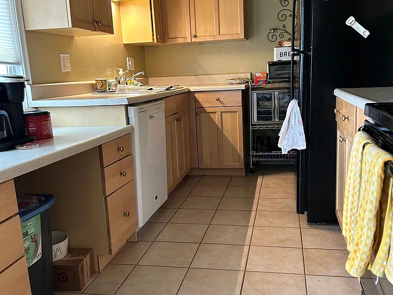 8773 Princeton St — Photo 9