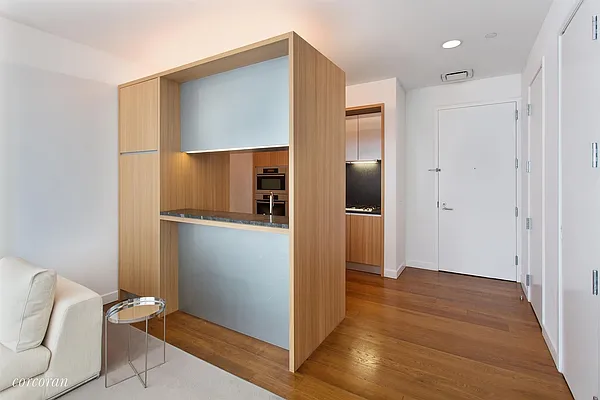Rented by Corcoran | media 31
