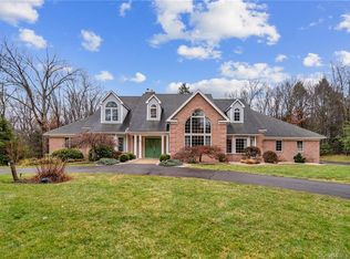 65 Tamara Cir, Avon, CT 06001