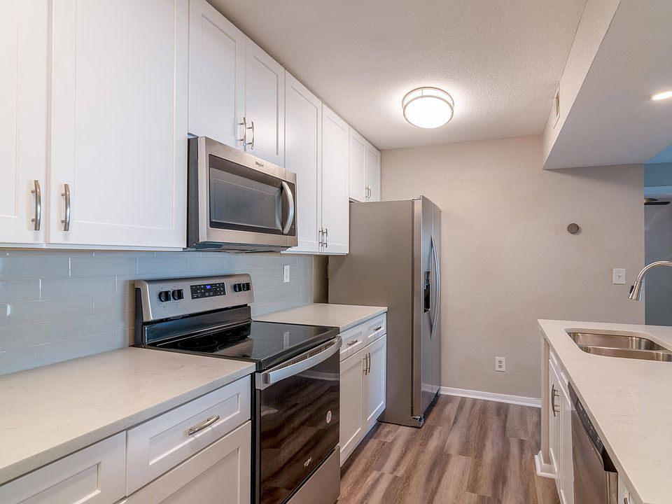 Collier Collective 2100 Defoors, 2113 Defoors and Collier Flats