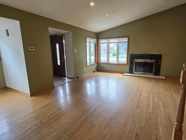 8418 W Crain St — Photo 15