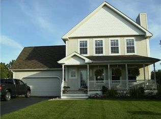 7821 Howard St, Whitmore Lake, MI 48189