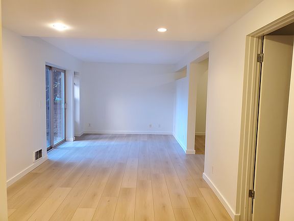 2nd image of 330 W Olympic Pl APT 201