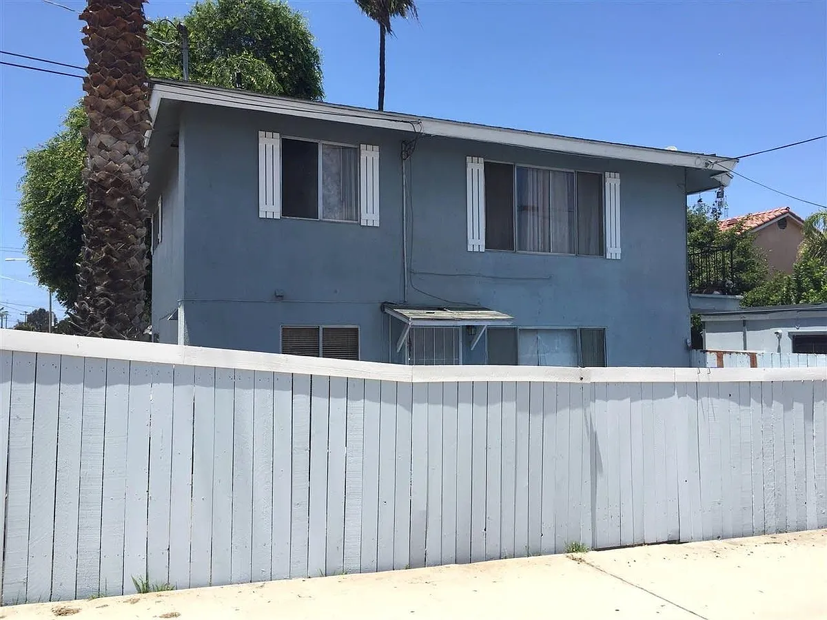 Building Photo - 1108 Grove Ave