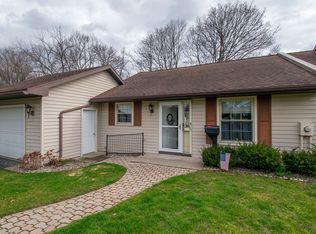 494 Brian Dr, Geneva, NY 14456
