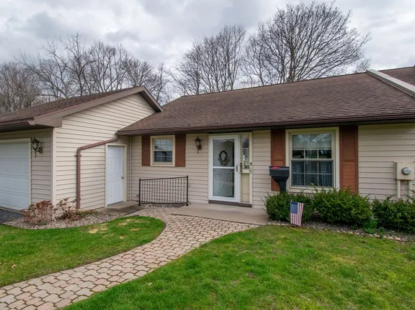 494 Brian Dr, Geneva, NY 14456