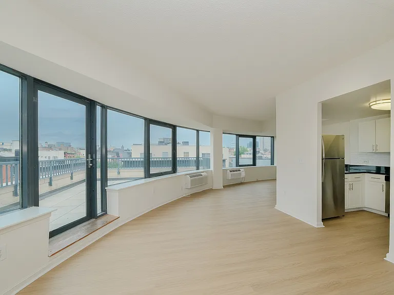 77 Park Avenue — Photo 13