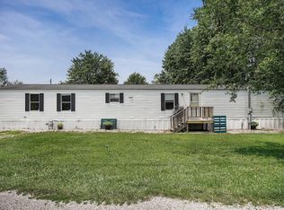 20 Winter Dr, Caseyville, IL 62232