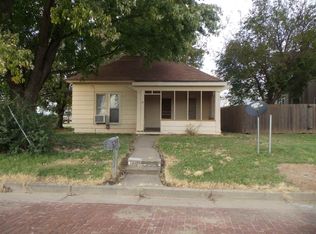 116 E Birch Ave, Arkansas City, KS 67005