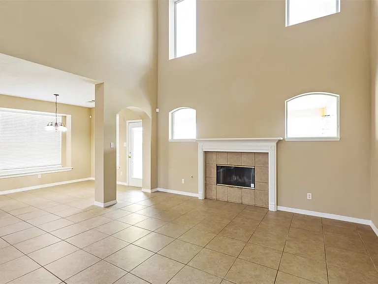 18714 Aquatic Dr — Photo 6