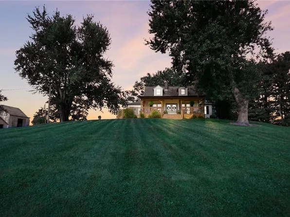 9855 N Tridelphia Rd, Crooksville, OH 43731