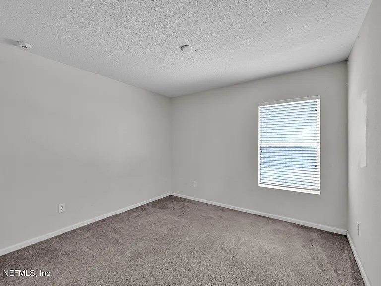 10810 Stanton Hills Dr E — Photo 25