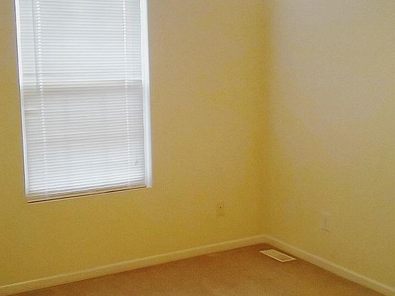 5th image of 611 Buckskin Dr #611