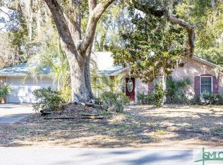 1813 Walthour Rd, Savannah, GA 31410