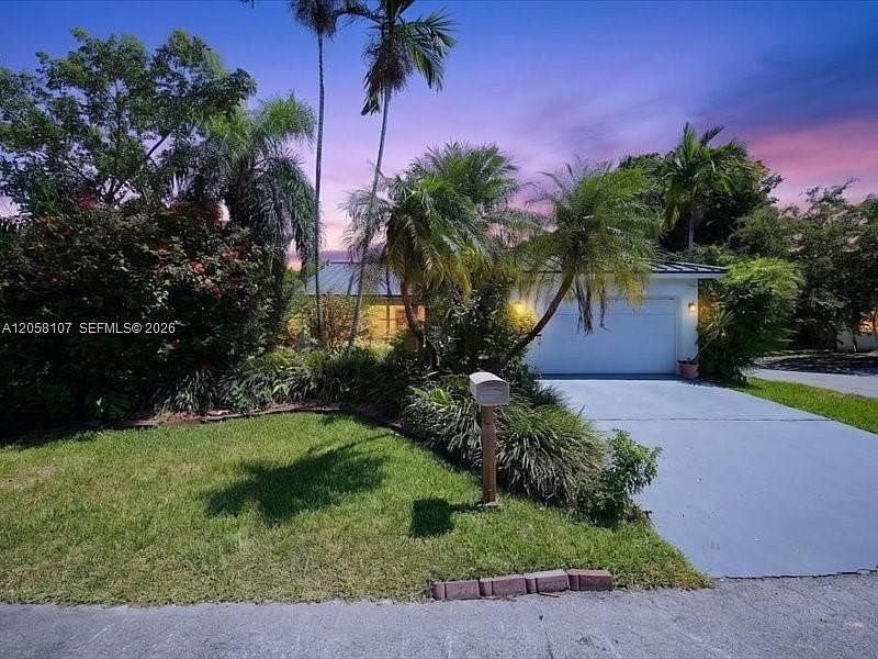 1st image of 8514 SW 209th Ln
