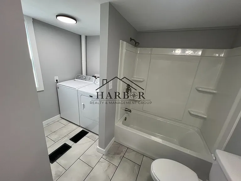 1603 6th Ave NW — Photo 9