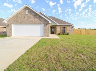 12 E Andover, Hattiesburg, MS 39402