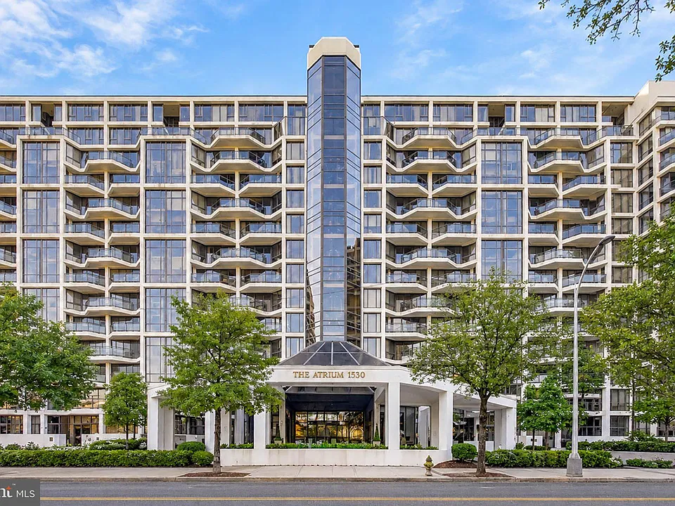 1530 Key Blvd #104