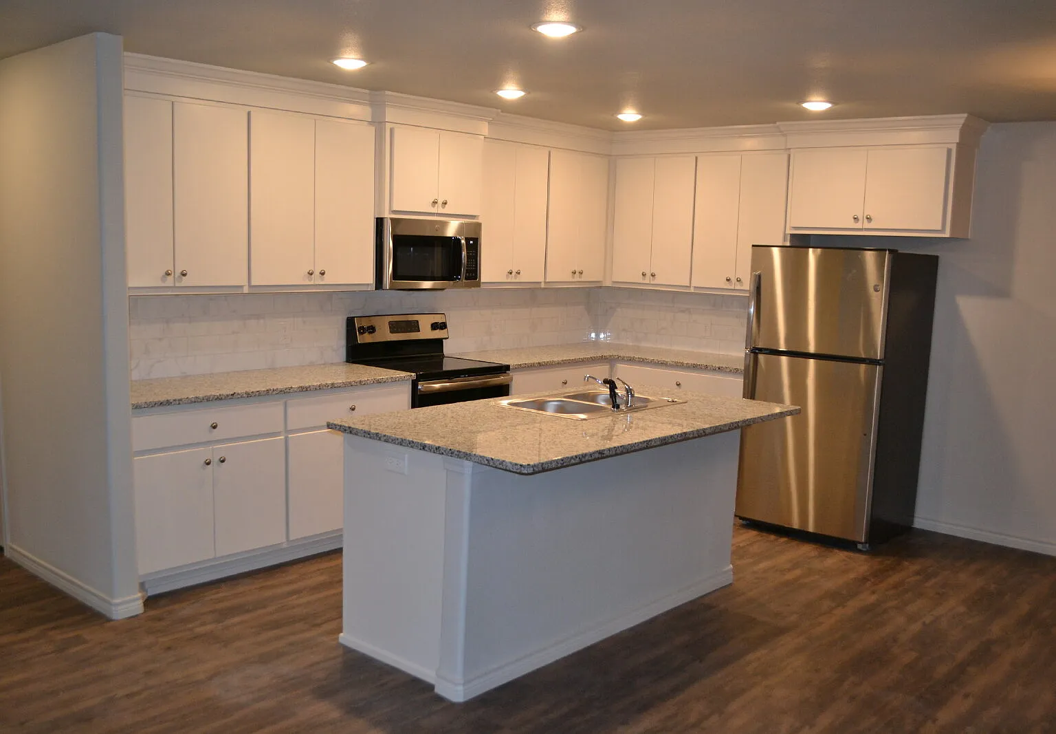 3 bed, 2.0 bath, 1524 sqft, $1,475 — Photo 4