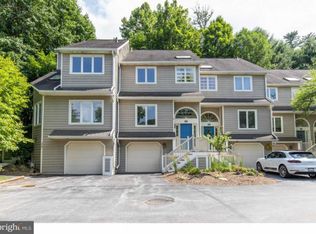 402 Wooded Way, Newtown Square, PA 19073