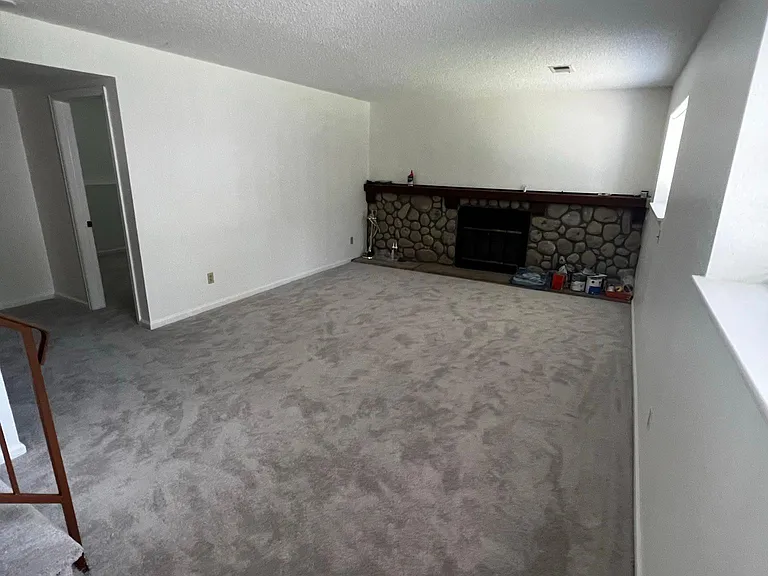 249 S Fillmore Ave — Photo 7