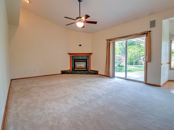5th image of 2806 W 38th Ct