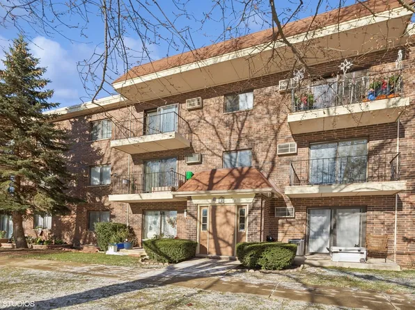 942 N Rohlwing Rd APT 101F, Addison, IL 60101