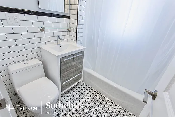 Rented by Terrace Sotheby's International Realty | media 11