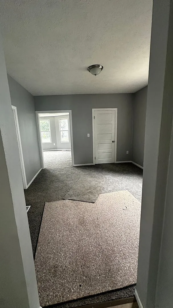 3 Bedroom Home — Photo 2