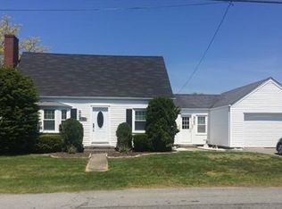 152 Hillside Ave, Somerset, MA 02726